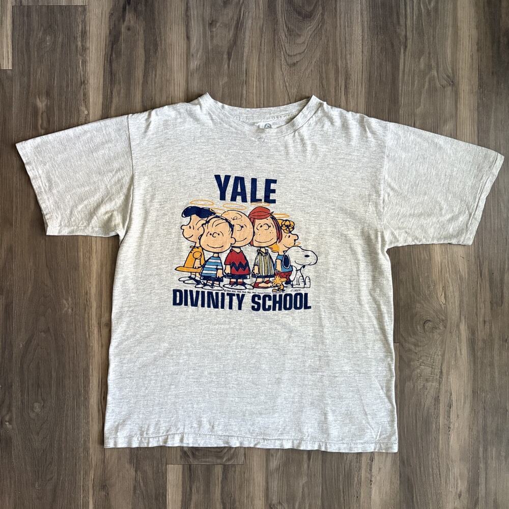 Vintage Snoopy Peanuts Yale University T-Shirt Men's Size L Divinity School 80s